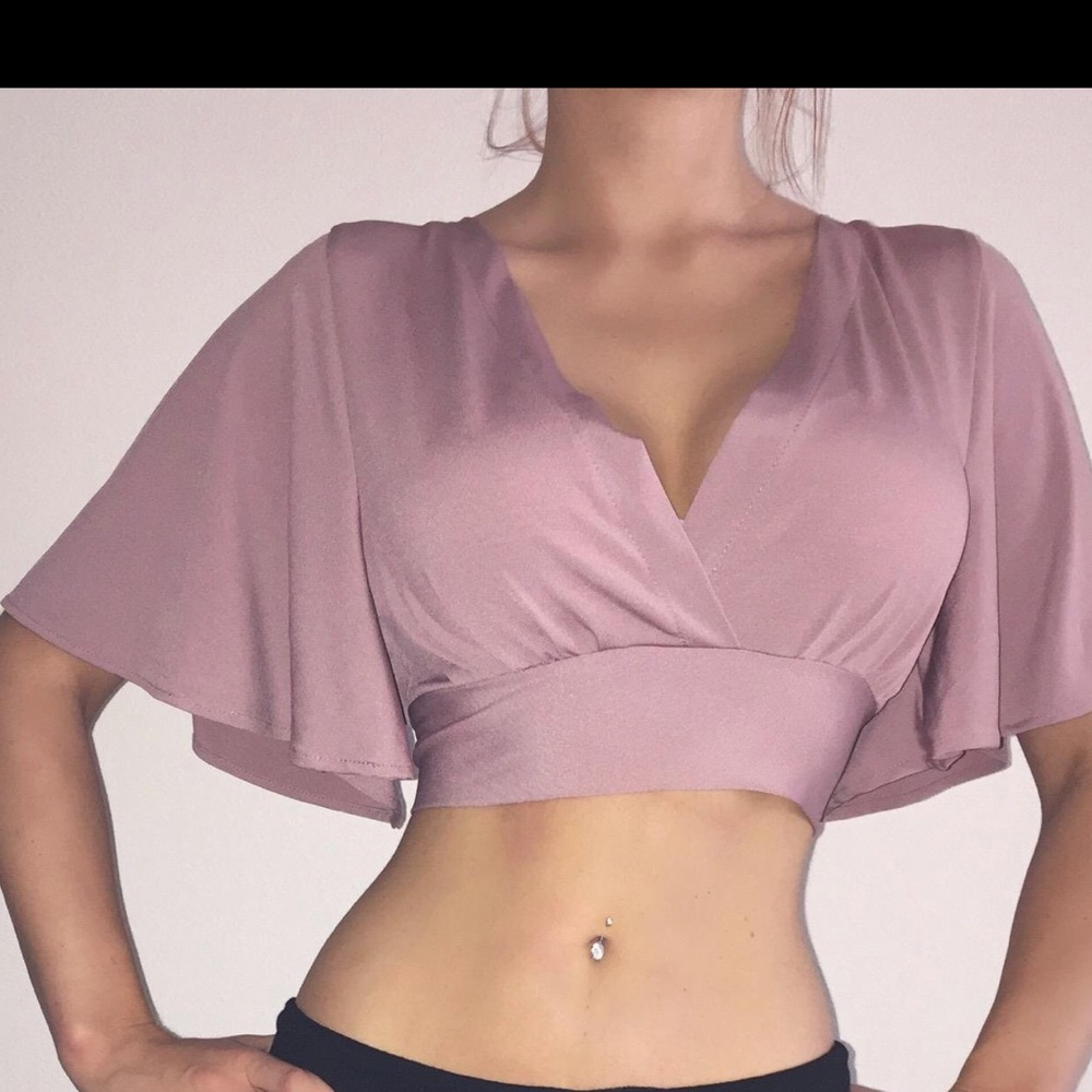 Pink batwing crop tie top size large